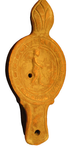 Belle copie une lampe - belle,