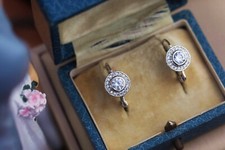 Boucles d'oreilles Dormeuses