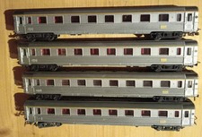 Hornby lot de quatre voitures