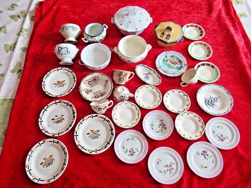Dinette poupee faience - :,