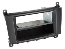 Façade d'auto 2-DIN avec vide