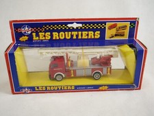 Redson tradition Les routiers 6963 camion Mack citerne BP en boite 