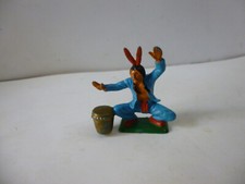 SIOUX  AVEC TAMBOURIN  STARLUX NESTLE