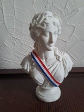 buste de marianne