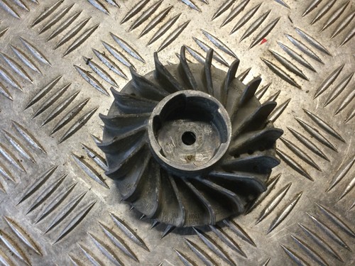 Volant moteur - volant,
