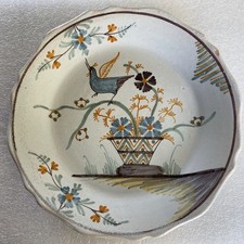 Belle Assiette En Faïence La