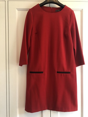Robe rouge taille - , 8
