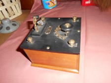 Poste à galène marque Péricaud  très rare.