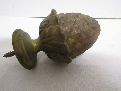Ancienne pomme pin en - pomme, de