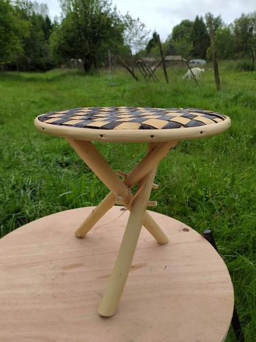 Table appoint - table,
