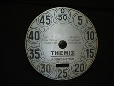 TOLE FOND DE CADRAN POMPE A ESSENCE THEMIS BON ETAT D ORIGINE no satam boutillon