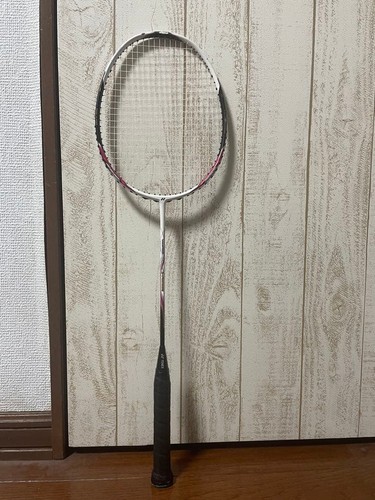 Yonex voltric force - voltric, i-force