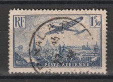 Timbre Poste Aérienne : YT PA9 - Avion survolant Paris 1f. 50 bleu