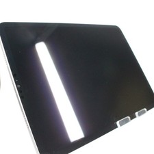 Apple iPad Pro 11 wifi argent 128 Go 8 Go RAM 2022 parfait état