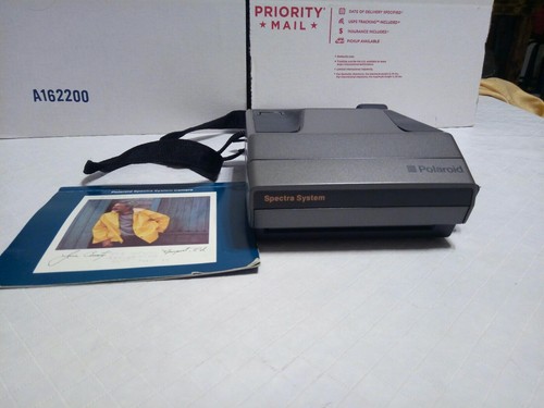Vintage polaroid spectra - polaroid,