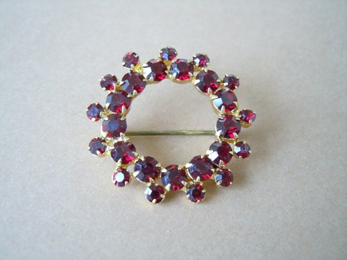Broche strass dorée - broche,