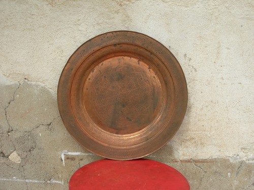 Plat oriental cuivre - oriental, en