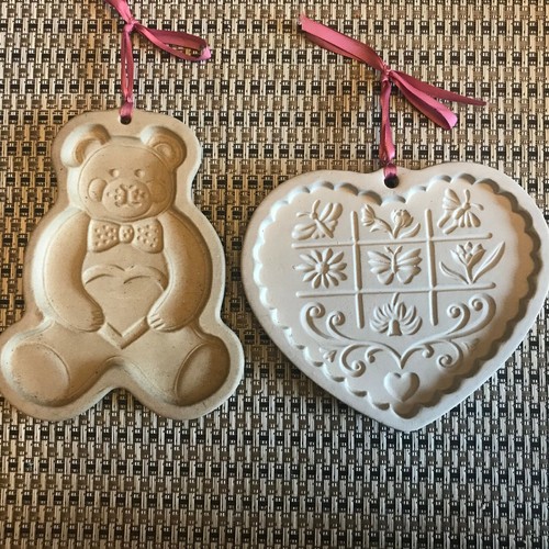 Pampered chef clay - clay, cookie