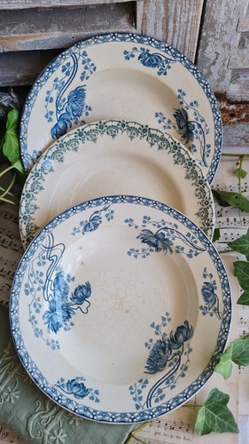 Anciennes assiettes creuses - anciennes,