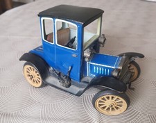 Voiture ancienne SCHUCO  1227