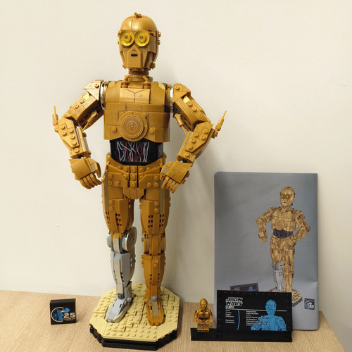 Robot ucs star battle 3po - star,