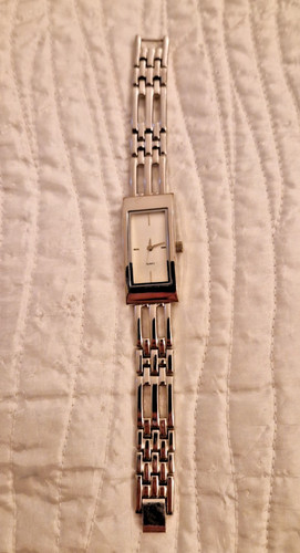 Très jolie montre femme - , à