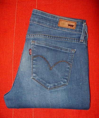 Jean levi demi curve - demi,
