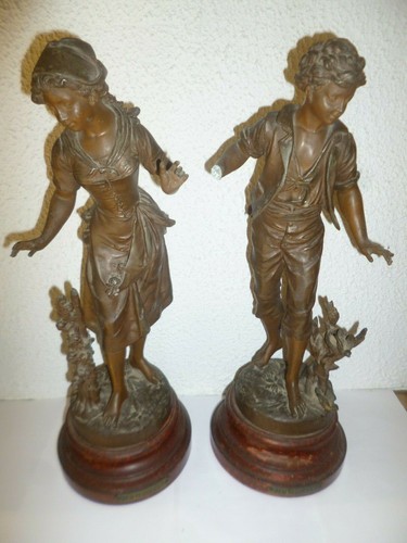 Statuette régul intitulé - statuette,