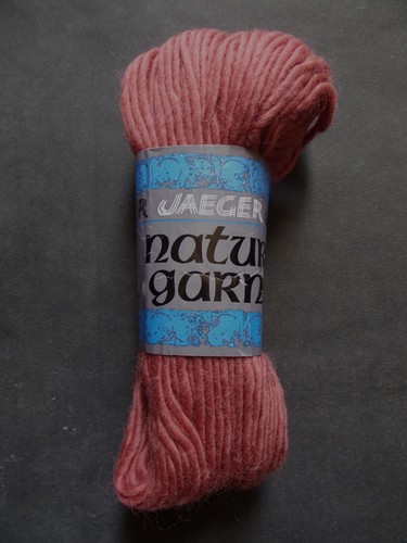 Lot pelotes de laine - 9,