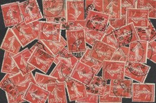 Lot 100 Timbres vrac YT 138 MI