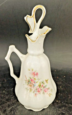 PICHET EN PORCELAINE  LIMOGES