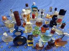 LOT DE 36 MINIATURES PARFUM