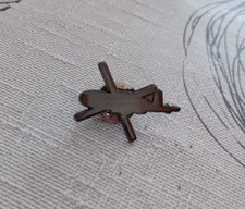 pin's militaire stylisé hélicoptère armée de l'air ALAT