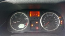 Compteur RENAULT CLIO 2 CAMPUS PHASE 1 8200401604