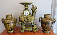 Emaux de Longwy. Horloge en garniture de Cheminée