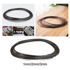 Fil de tungstène suspendu au