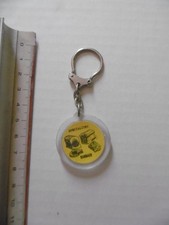 SPECIALITES RAMBAUD . ANCIEN PORTE CLE SPECIALITES RAMBAUD .TOUR EIFFEL .VINTAGE