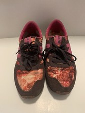 Women’s New Balance HK NB