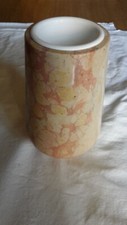 Vase en marbre avec récipient