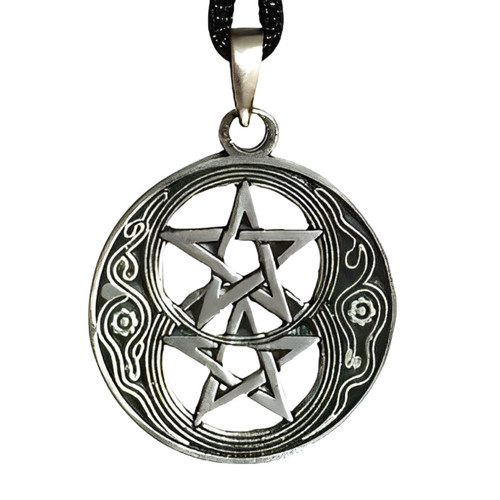 Collier pendentif pentacle