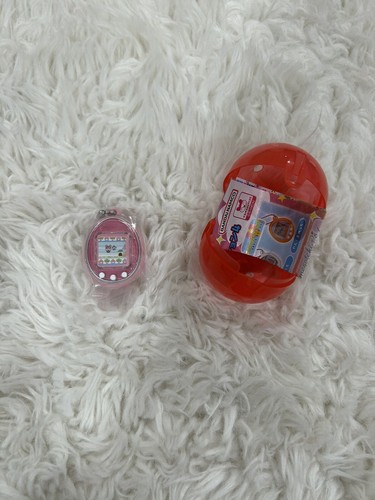 Tamagotchi gashapon pink - v.4,