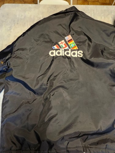 Karpa adidas noir - de, coupe