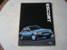Catalogue publicitaire Ford Escort RS Turbo XR3i Ghia Cabriolet 1986 brochure