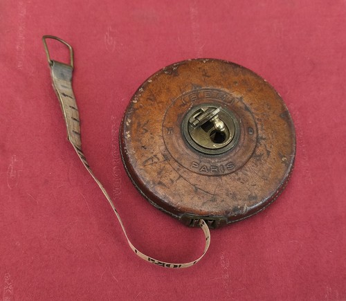 Ancien double décamètre - double, bem