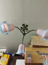 Ancien Luminaire Vintage Lustre en Métal Doré Putti Tulipes Roses Opaline 