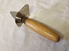 Couteau à huître inox de 15 cm de long