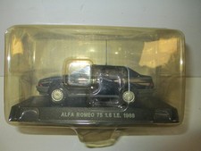 ALFA ROMEO 75 1.8 IE Bleu Marine Navy Blue Blau 1988 DeAgostini Presse au 1/43