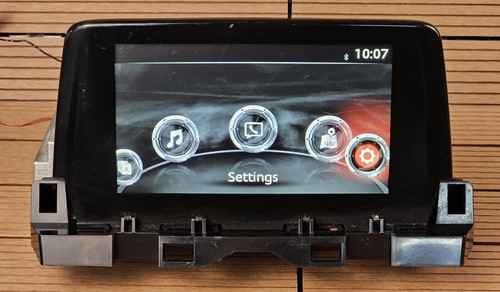Gml8611j0 mazda gps - mazda,