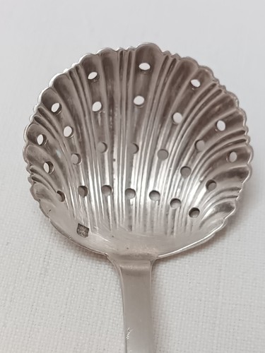 Cuillère saupoudreuse service