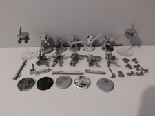 10 guerriers + drones Empire